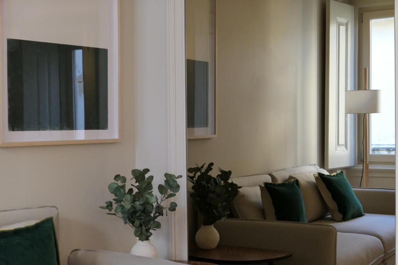 Апартаменты Casas Na Portuguesa - Bica Chiado Лиссабон Экстерьер фото