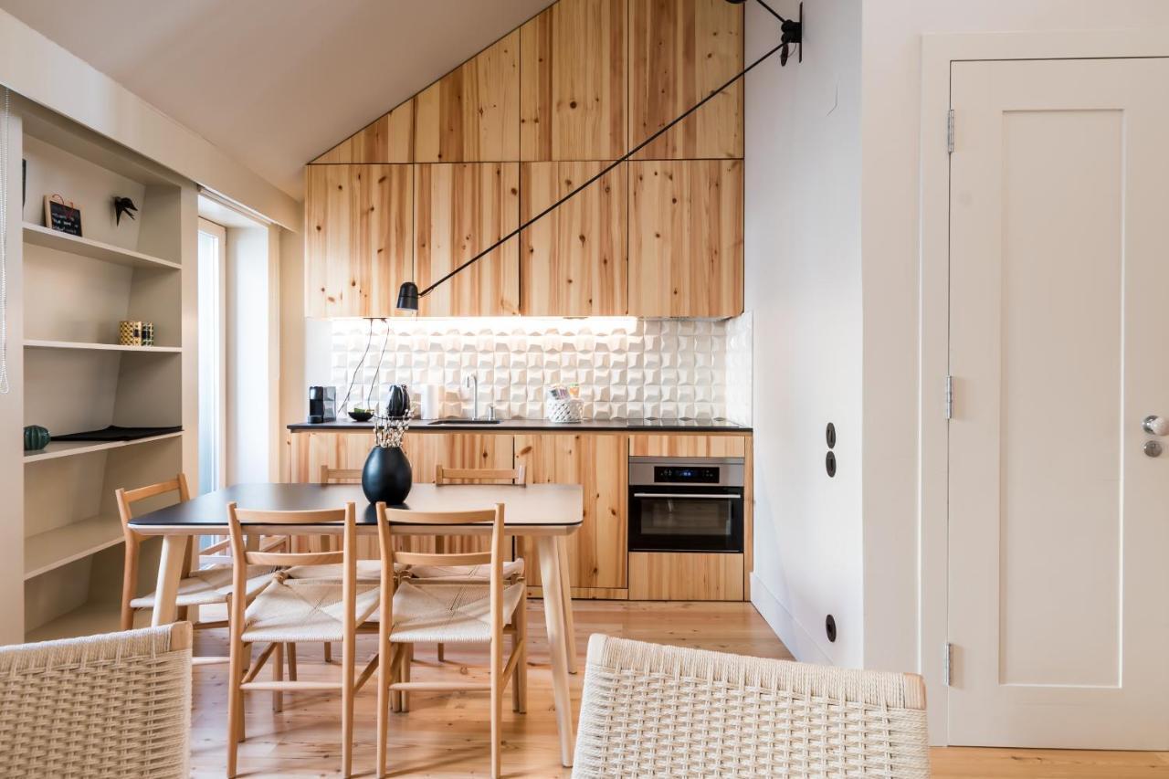 Апартаменты Casas Na Portuguesa - Bica Chiado Лиссабон Экстерьер фото