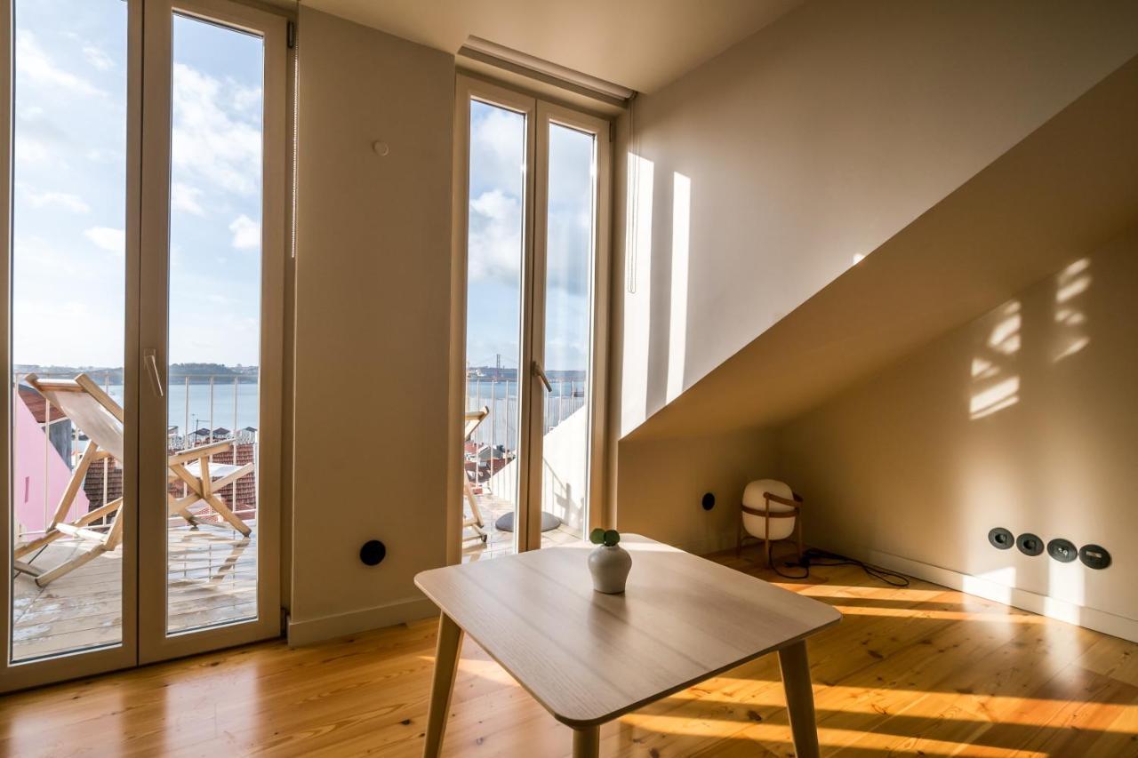 Апартаменты Casas Na Portuguesa - Bica Chiado Лиссабон Экстерьер фото