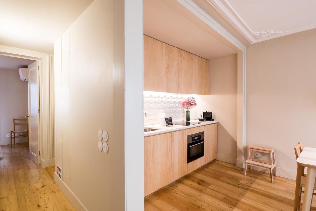 Апартаменты Casas Na Portuguesa - Bica Chiado Лиссабон Экстерьер фото